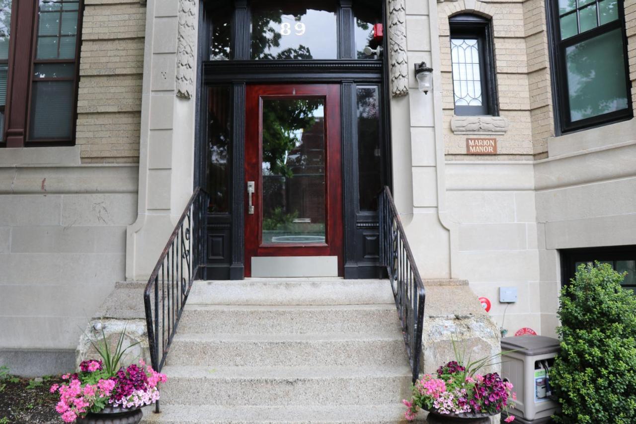 A Stylish Stay W/ A Queen Bed, Heated Floors.. #24 Brookline Dış mekan fotoğraf